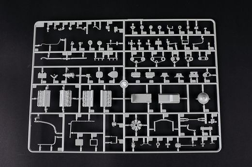 Maquette militaire : Véhicule de lancement russe 9P149 du Chtourm 9K114 1/35 - Trumpeter 09605