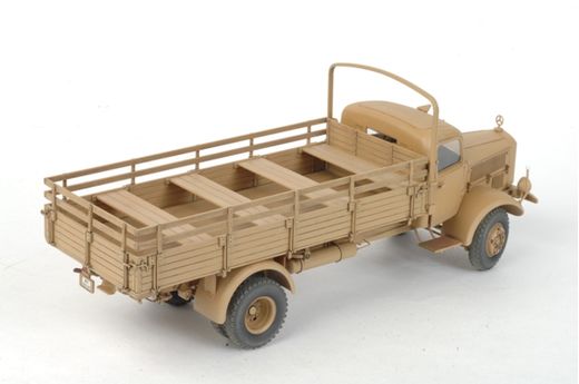 Maquette militaire : Camion allemand L4500 1/35 - Zvezda 3596