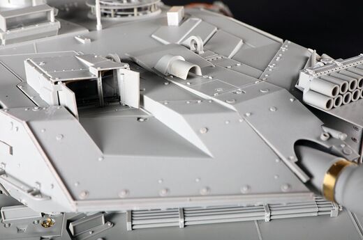 Léopard allemand 2A6 MBT - Trumpeter 966