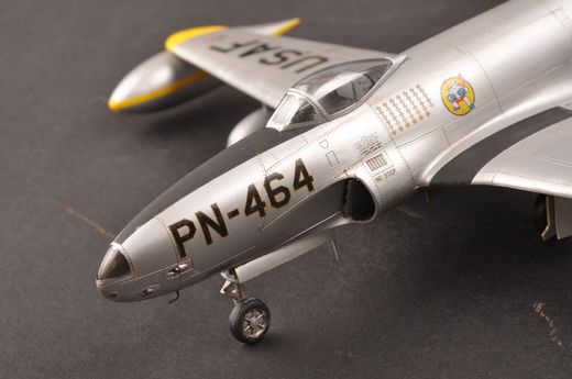 Maquette avion militaire : F-80A Shooting Star - 1:48 - Hobby Boss 9581723