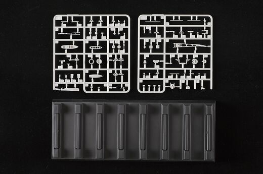 Maquette de navire de guerre : German Gneisenau Battleship au 1/350 - Trumpeter 05360 5360