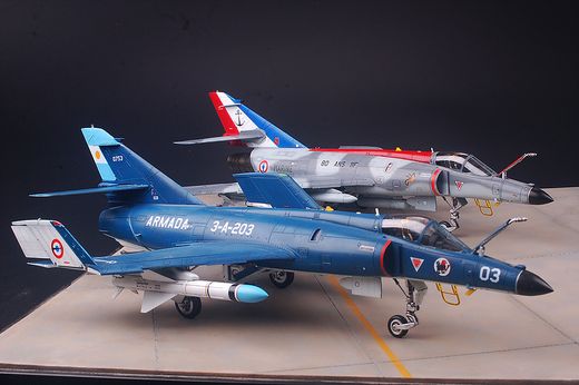 Maquette d'avion militaire : Dassault Super-Étendard - 1/48 - Kitty Hawk Model 80138