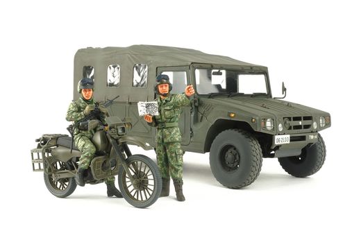 Maquette véhicule militaire : Combo reconn Jgsdf - 1/35 - Tamiya 25188