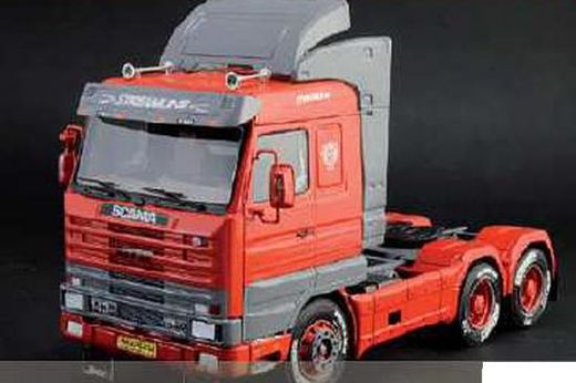 Maquette camion : Scania "Streamline" 143H 6x2 - 1:24 - Italeri 03944 3944