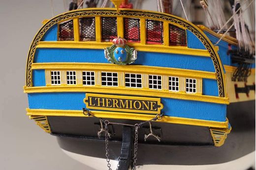 Ensemble Peintures Maquette Bateau Bois Hermione La Fayette