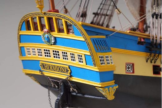 Maquette bateau en bois : L'Hermione La Fayette - Disarmodel - Rue