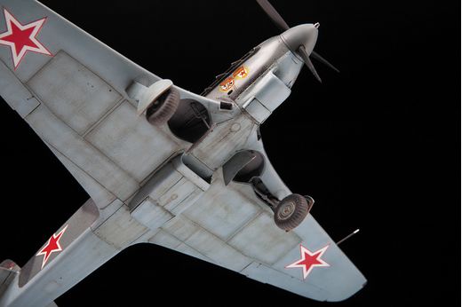 Maquette avion militaire : Yak 9D 1/48 - Zvezda 4815