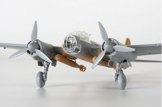 Maquette avion militaire : Junkers JU-88 А-17/А-5 1/72 - Zvezda 7284