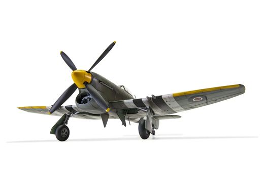 Maquette d'avion militaire : Hawker Tempest Mk.V 1/72 - Airfix 02109
