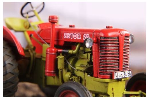 Maquette végicule agricole Tracteur Zetor 25 1/48 - CMK 08062