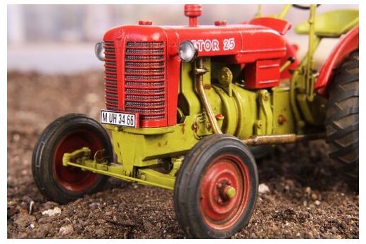 Maquette végicule agricole Tracteur Zetor 25 1/48 - CMK 08062