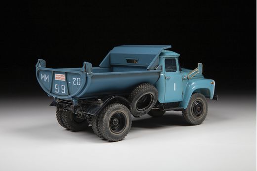 Maquette véhicule : Camion-benne MMZ-555 sur ZIL-130 1/35 - Zvezda 43004