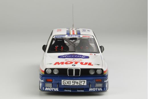 Maquette automobile : BMW M3 Tour de corse 1987 1/24 - Nunu BX24029