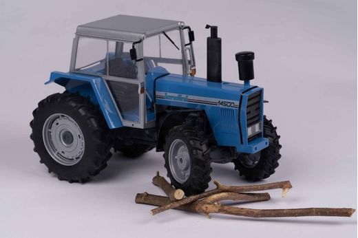 Maquette tracteur italien LANDINI 16000 DT in 1/24 - Heller 81403
