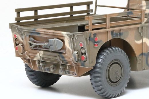 Maquette véhicule militaire : US 6x6 Cargo Truck Gama Goat - 1/35 - Tamiya 35330