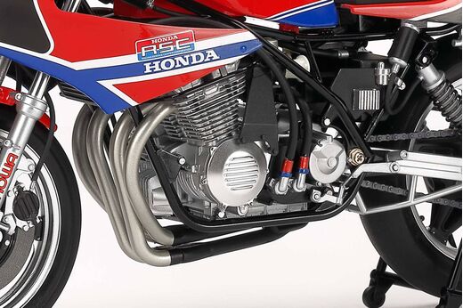 Maquette Honda RS1000 1/12 : Le modèle réduit emblématique à monter