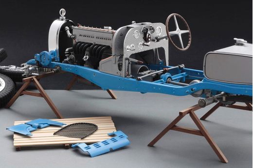 Maquette automobile : Bugatti 35B Roadster 1/12 - Italeri 4716