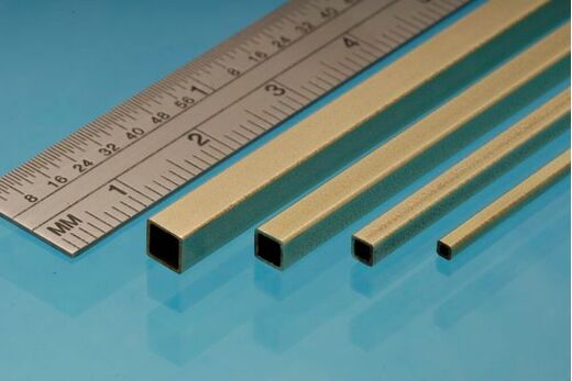 Outils pour maquette : 4 profilés carrés en laiton 2.4 x 2.4 mm - Albion SSB2M