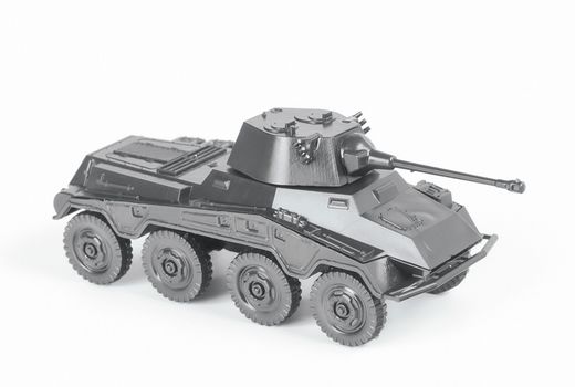 Maquette militaire : Tank allemand SD. KFZ.234 PUMA 1/100 - Zvezda 6285