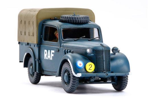 Maquette militaire - Petite voiture d'état-major britannique 10 CV 1/48 - Tamiya 32562