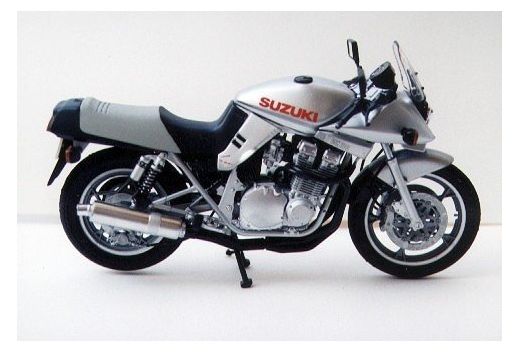 Maquette de moto : Suzuki GSX1100S Katana 1/12 - Tamiya 14065