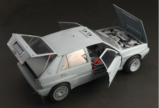 Maquette voiture de collection : Lancia Delta HF Integrale - 1:12 - Italeri 4709