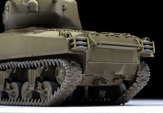 Maquette militaire : M4A2 Sherman 1/35 - Zvezda 3645