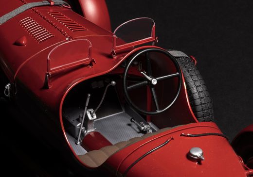 Maquette voiture de collection : Alfa Romeo 8C 2300 Roadster - 1:12 - Italeri 04708 4708