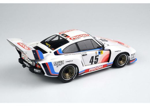 Maquette voiture : Porsche 935 K2 Lemans 1978 1/24 - Nunu B24025