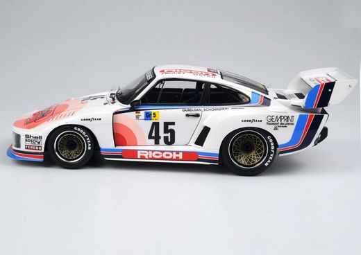 Maquette voiture : Porsche 935 K2 Lemans 1978 1/24 - Nunu B24025