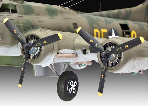 Revell 04279 : Boeing B-17 Flying Fortress "Memphis Belle"