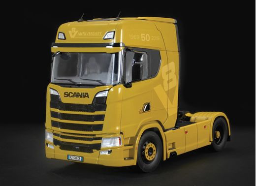 Maquette Scania S730 Highline 4X2 au 1/24 - Italeri 3927 03927