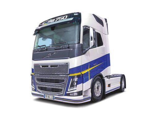 Maquette camion : Volvo FH16 Medium Roof 1/24 - Italeri 3970