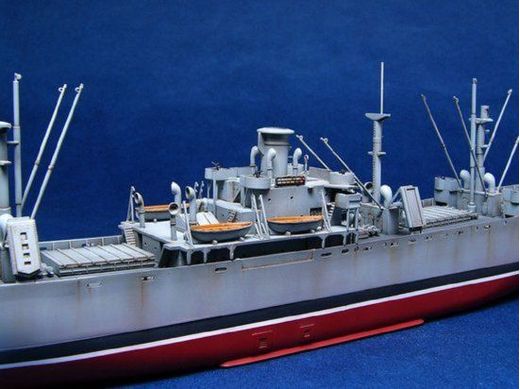 Maquette navire militaire : Liberty Ship S.S. Jeremiah O'Brien - 1/350 - Trumpeter 5301