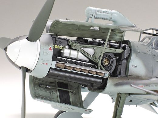 Messerschmitt Bf 109 G-6 1:48 - Tamiya 61117