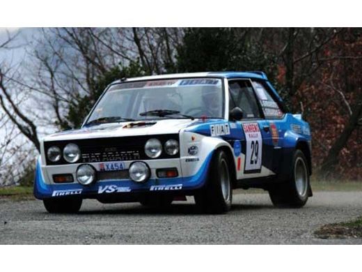 Maquette voiture de course : Fiat 131 Abarth Rally 1/24 - Italeri 3662