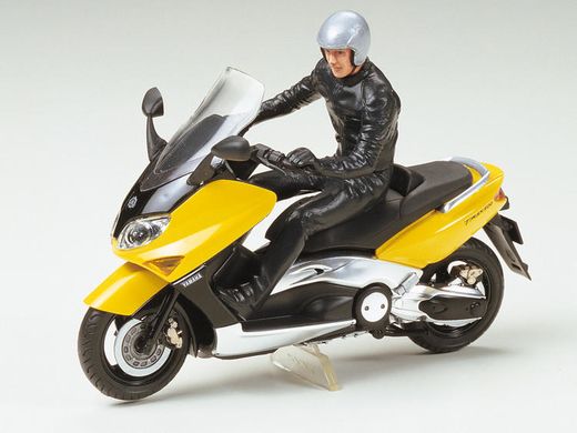 Figurine de motard et maquette de scooter Yamaha TMAX - 1/24 - Tamiya 24256