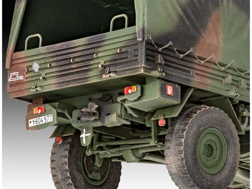 Maquette militaire : Unimog 2T milg 1/35 - Revell 3337 03337