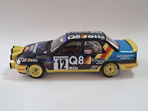 Maquette voiture : Ford Sierra Cosworth 4×4 1/24 rallye monte carlo 1991 - DM Modelkits DMK001