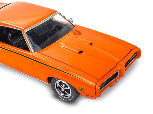 Modélisme voiture : 1969 Pontiac GTO "The Judge" 2N1 1/24 - Revell 14530