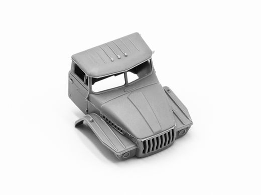Maquette camion des forces militaires d'Ukraine : Ural 4320 1/72 - ICM 72708