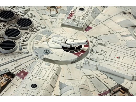 Maquette Star Wars : Faucon Millennium 1/72 - Revell 05659