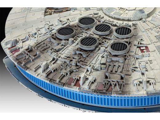 Maquette Star Wars : Faucon Millennium 1/72 - Revell 05659