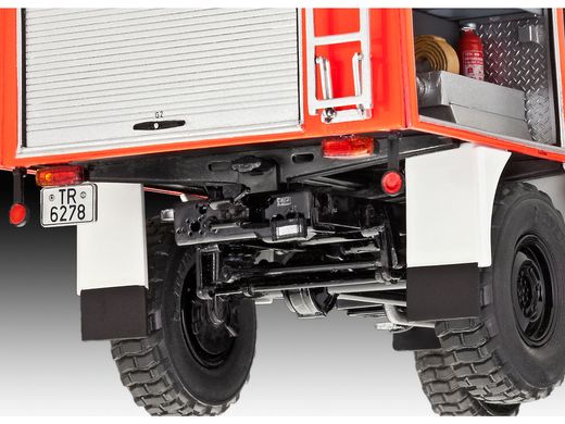 Maquette camion de pompier : Mercedes-Benz Unimog U 1300 L TLF 8/18 1/24 - Revell 07512