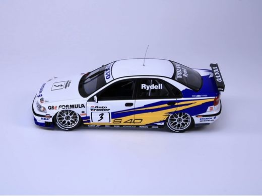 Maquette voiture : Volvo S40 BTCC Gagnant des marques 1997 1/24 - Nunu PN24034