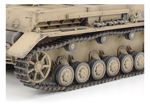 Maquette Panzer IV Ausf.F, figurines et moto - Tamiya 25208