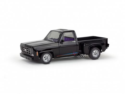 Maquette '76 Chevy Squarebody Street Truck 1/24 - Revell 14552