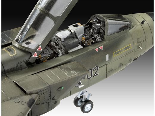 Maquette avion militaire : 50e anniversaire Tornado 1/72 - Revell 03801