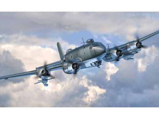 Maquette avion : Focke-Wulf Fw 200 C-5/C-8 Condor 1/72 - Revell 03777 3777