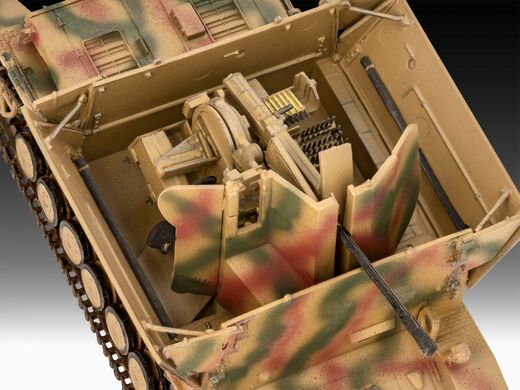 Maquette militaire : Model set Flakpanzer IV Möbelwagen 3,7 cm Flak 43 1/72 - Revell 63363